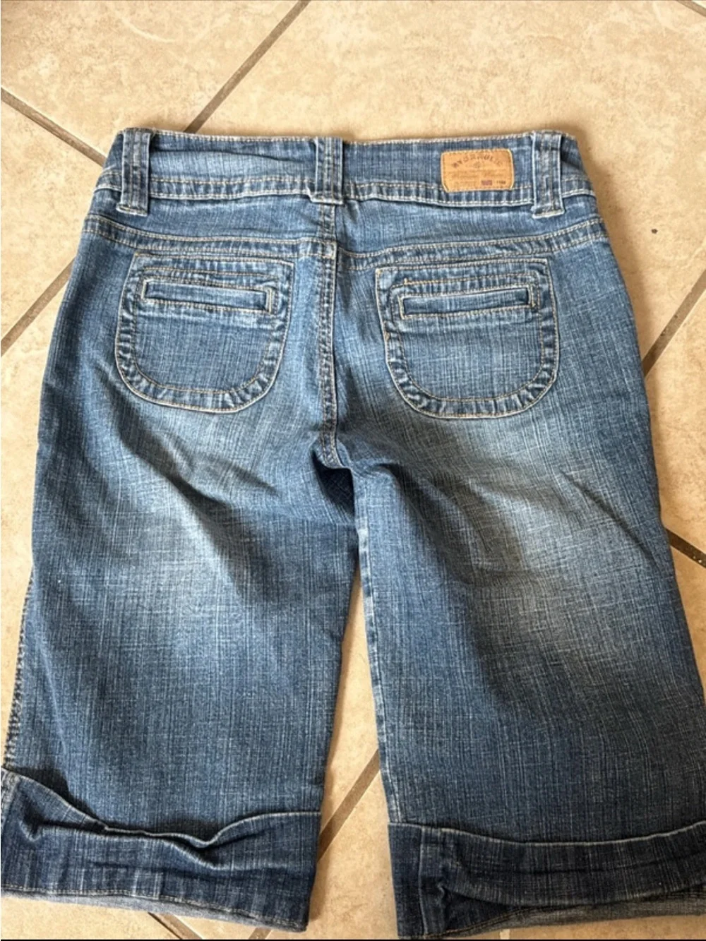 Hydraulic Women’s Medium Blue Cropped Denim Bermuda Shorts